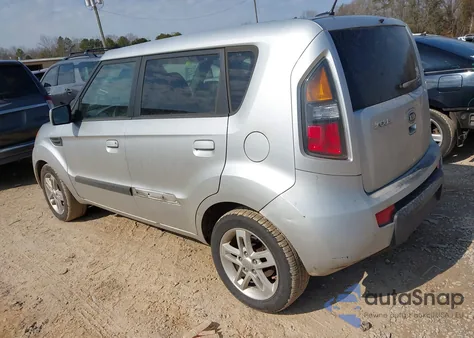 2010 Kia Soul + z USA, uszkodzony, nr VIN KNDJT2A25A7701763